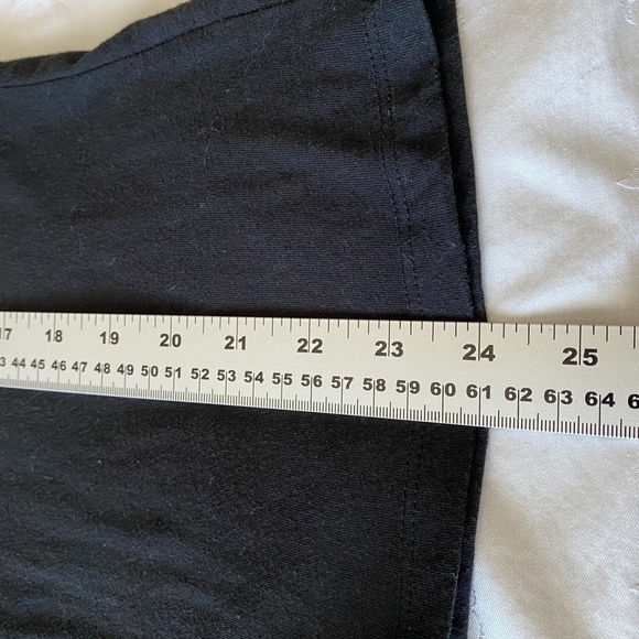 P&F Women's Black Short Sleeve Boston Terrier V-neck Pocket Tee‎ Size X-small - Picture 7 of 8